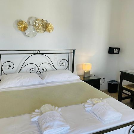 Venikouas Hotel Platis Gialos  Екстер'єр фото