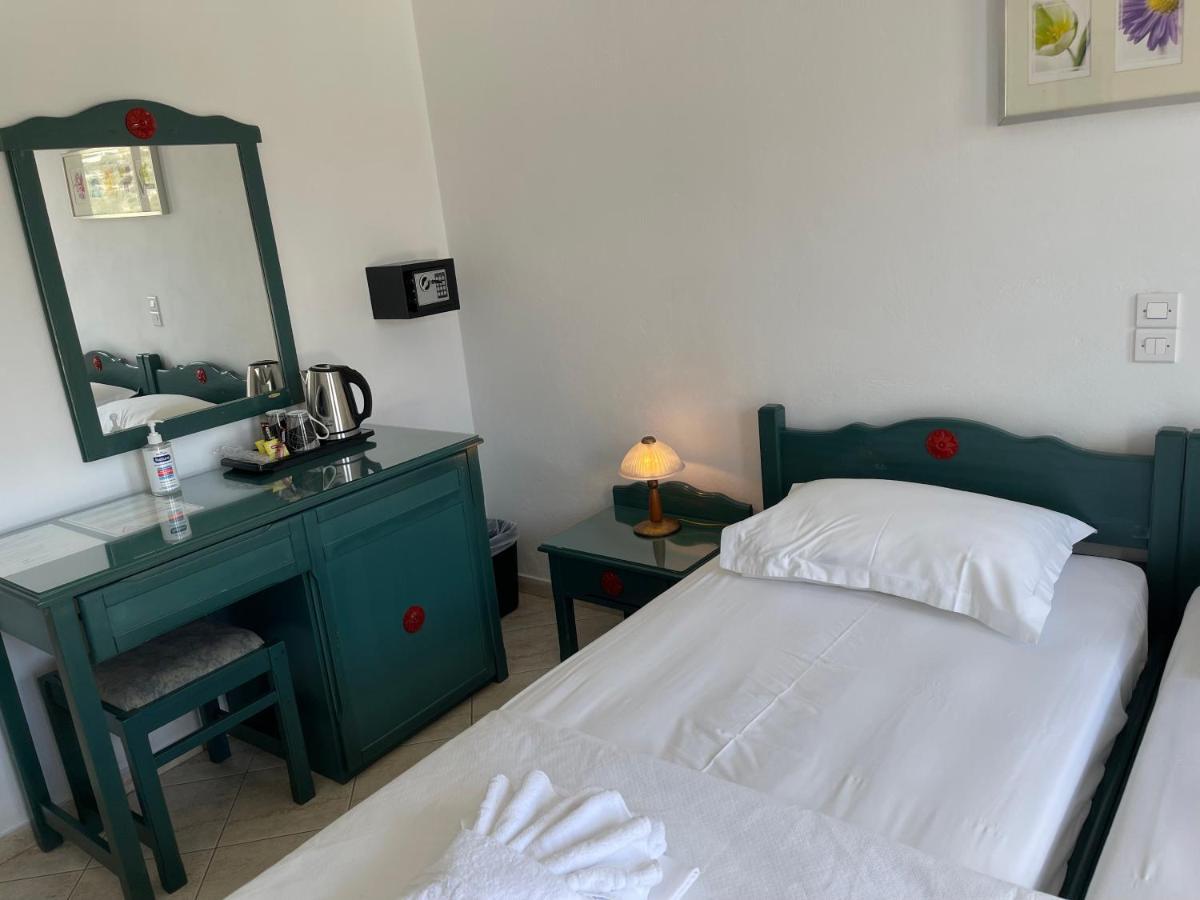 Venikouas Hotel Platis Gialos  Екстер'єр фото