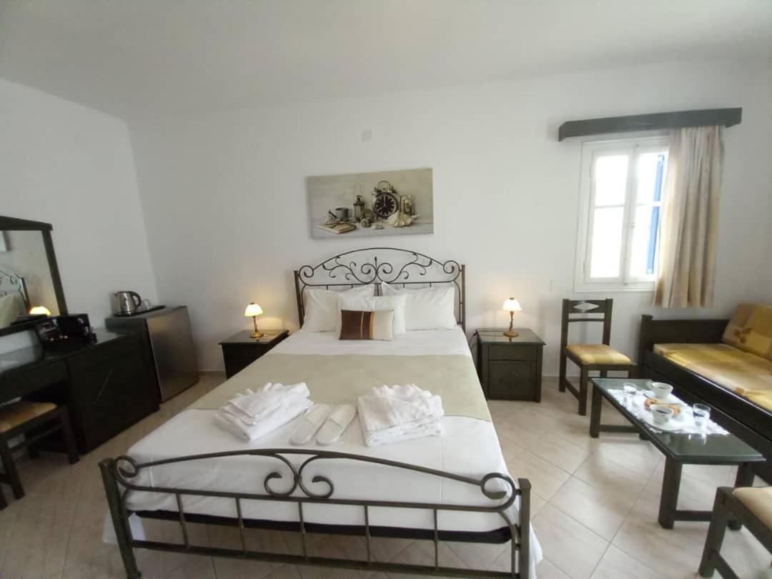Venikouas Hotel Platis Gialos  Екстер'єр фото