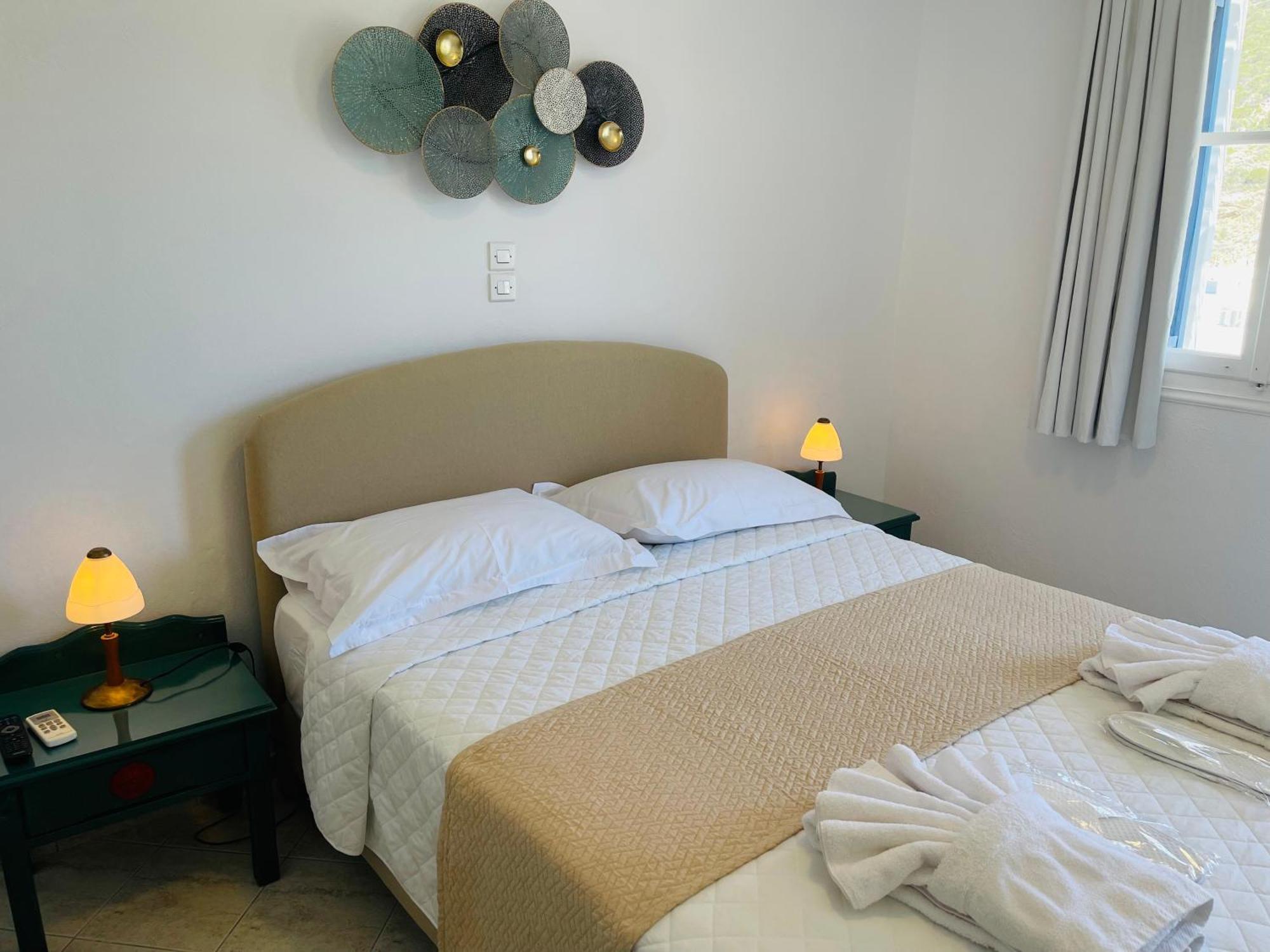 Venikouas Hotel Platis Gialos  Екстер'єр фото